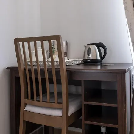 Domus Monasteire Bed and breakfast
