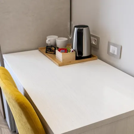 B&B Domus Monasteire 파가니