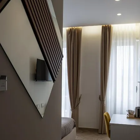 Domus Monasteire 파가니