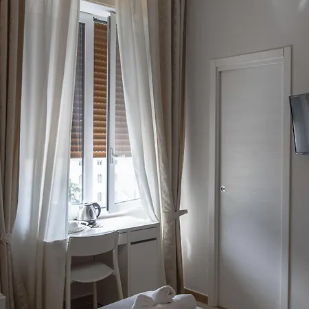 Bed & Breakfast Domus Monasteire