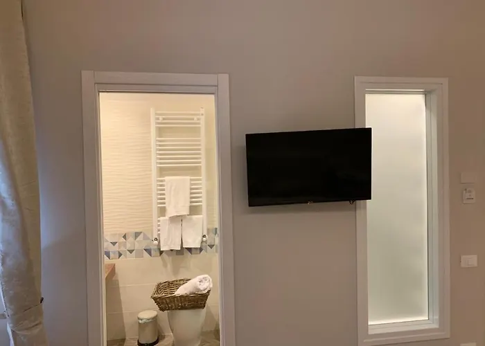 Domus Monasteire Bed & Breakfast 4*